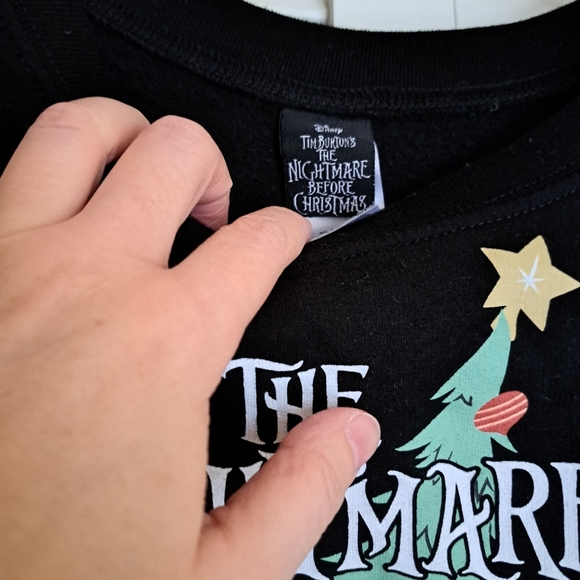 Nightmare Before Christmas sweatshirt - Picture 4 of 4
